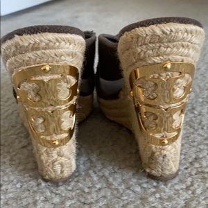 Tori Burch Wedge espadrilles size 9
